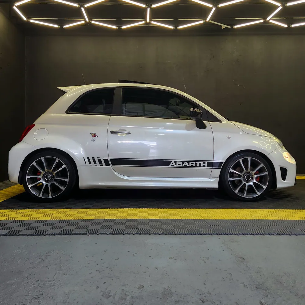 Fiat 500 Abarth 595 Turismo — foto 5 de 6