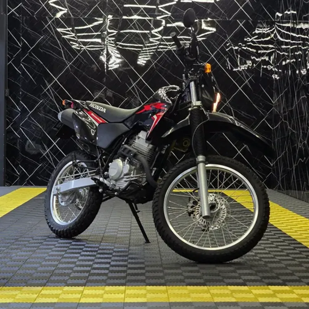Honda XR 250 Tornado — foto 3 de 6