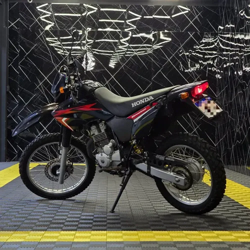Honda XR 250 Tornado — foto 4 de 6