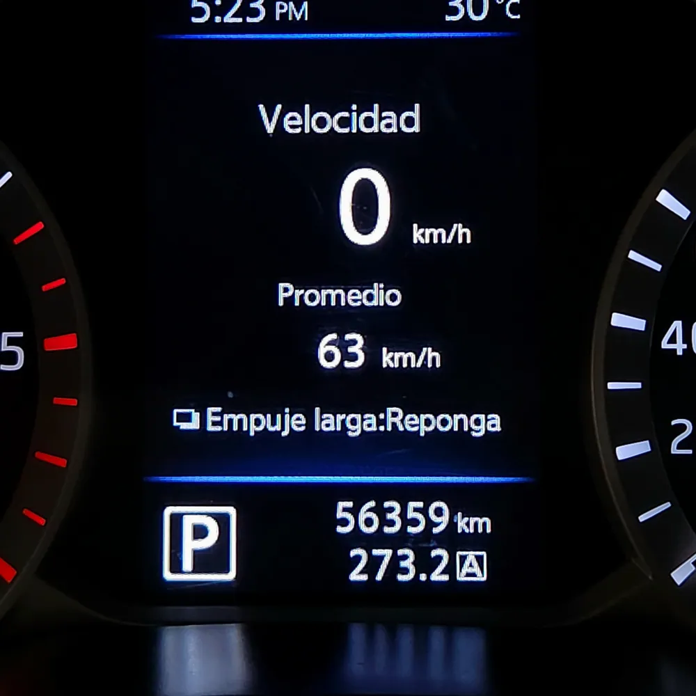 Renault Alaskan 4x2 — foto 2 de 6