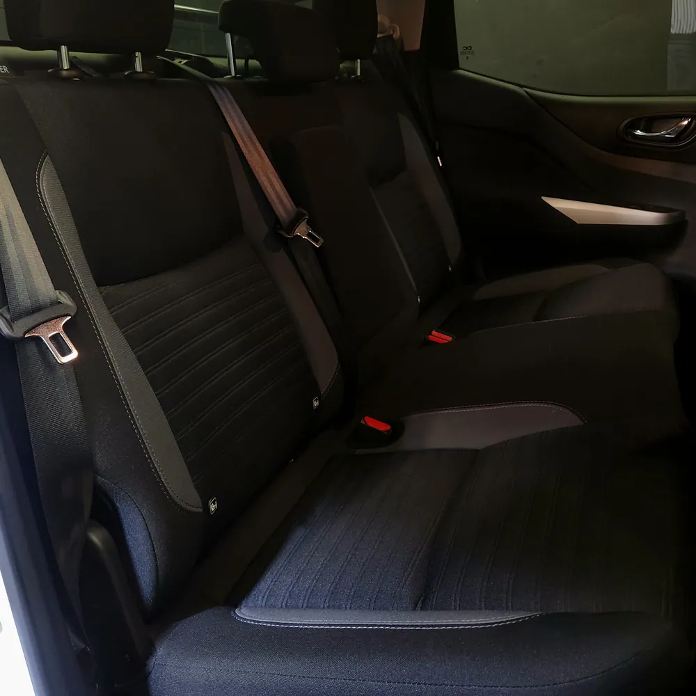 Renault Alaskan 4x2 — foto 4 de 6
