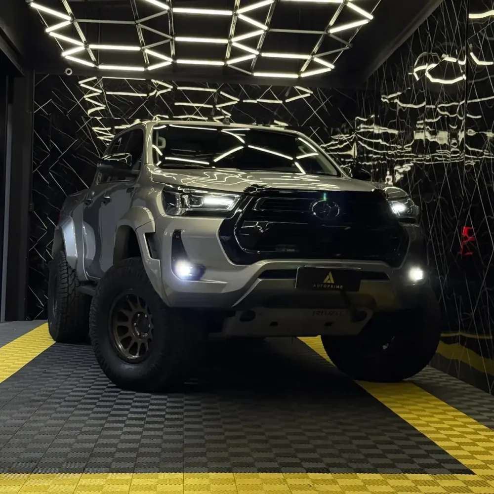 Toyota Hilux SRX 2.8 TDI 4x4 AT — foto 2 de 6