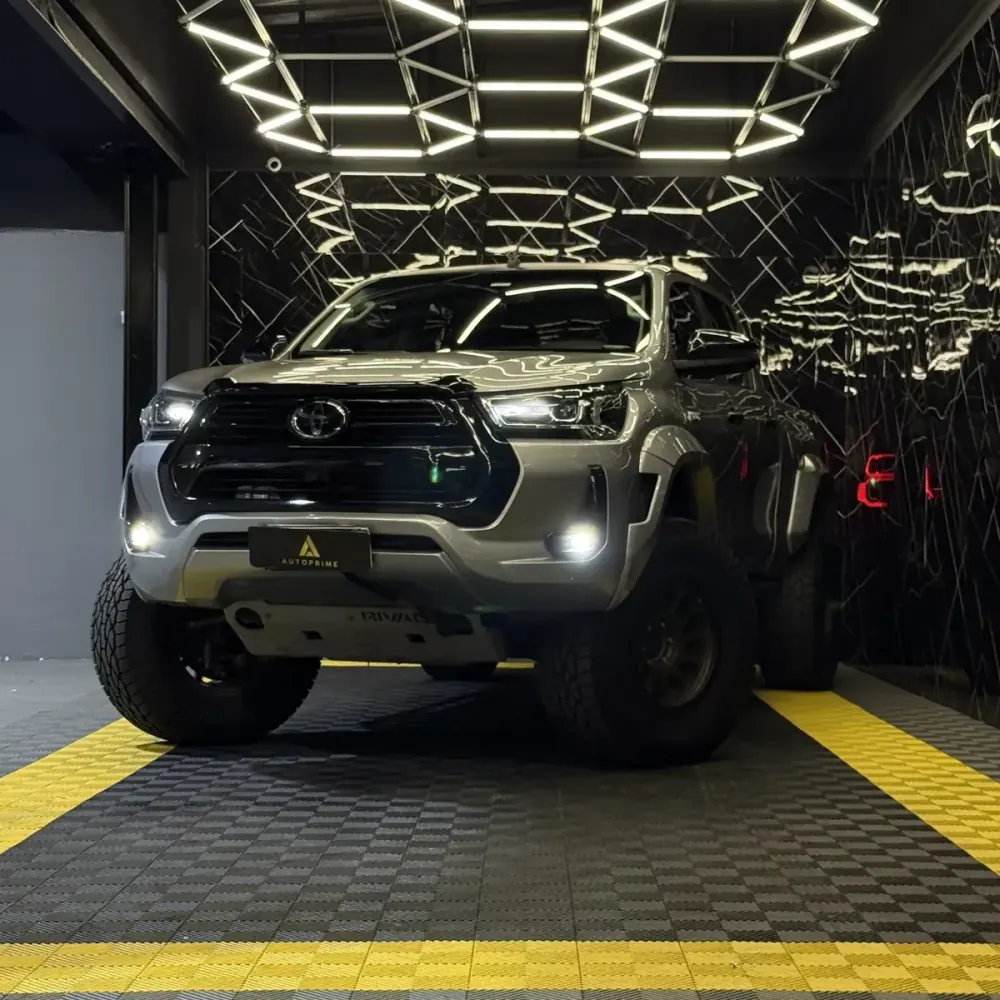 Toyota Hilux SRX 2.8 TDI 4x4 AT — foto 4 de 6
