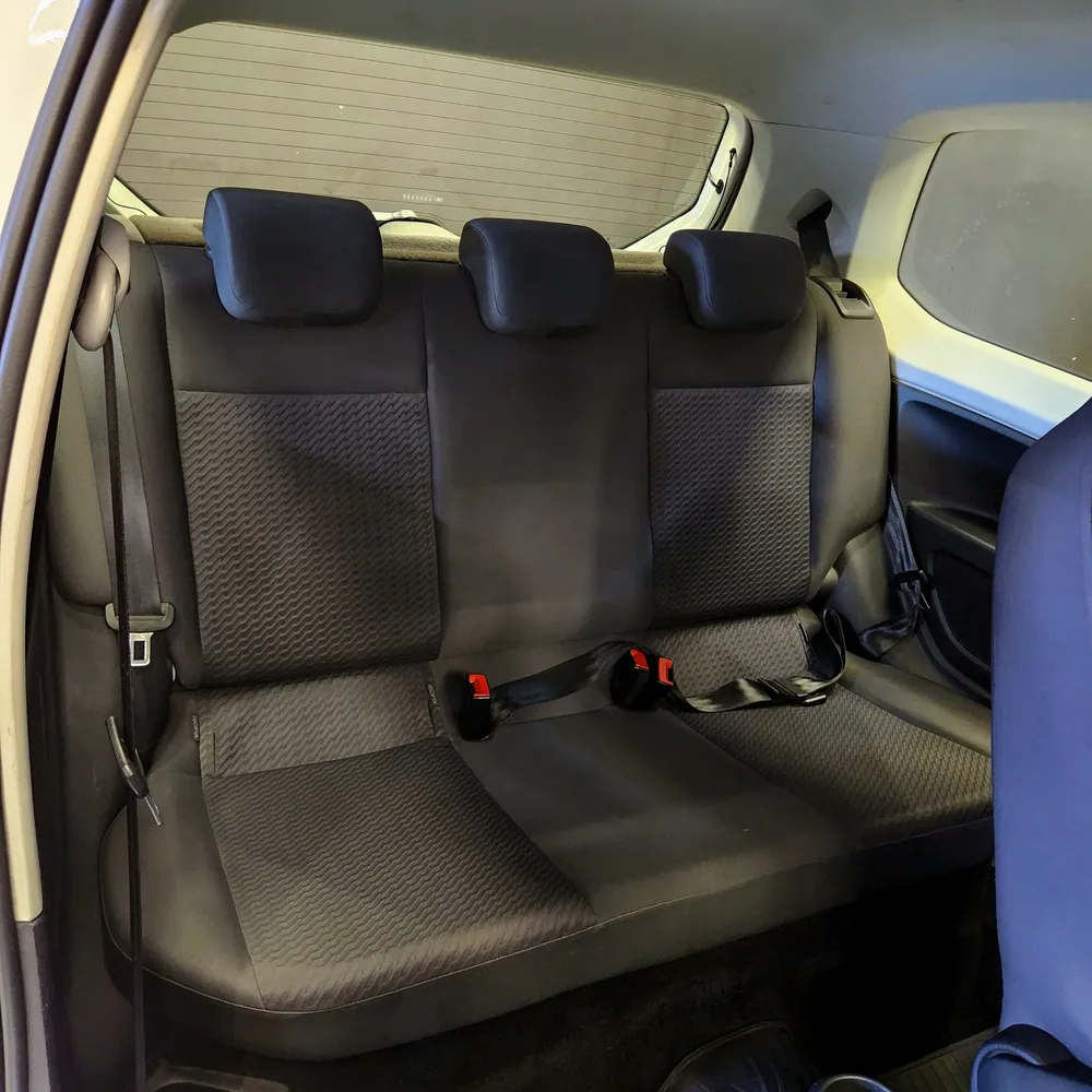 Volkswagen Move Up! 1.0 MPI — foto 2 de 6