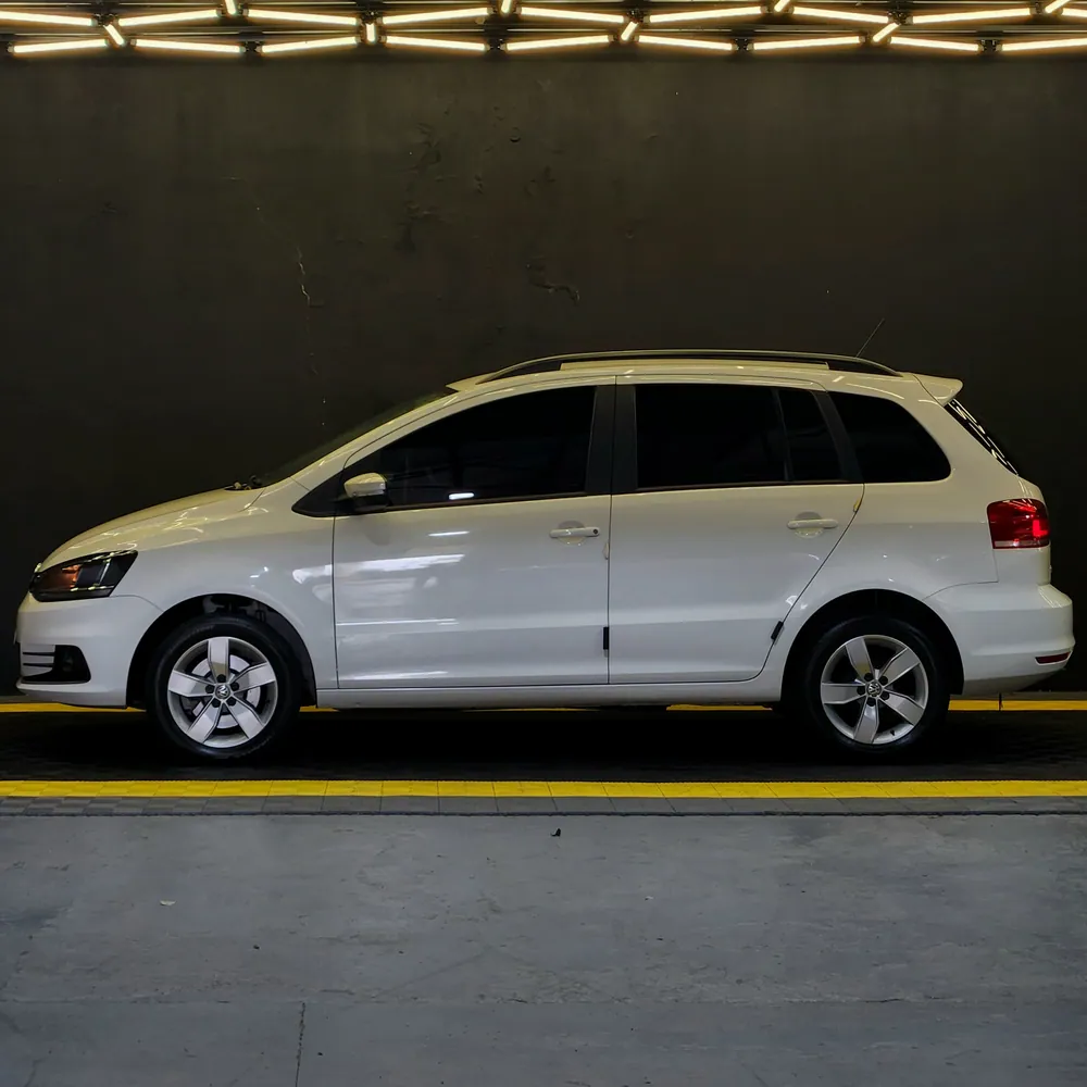 Volkswagen Suran 2017 — foto 4 de 6