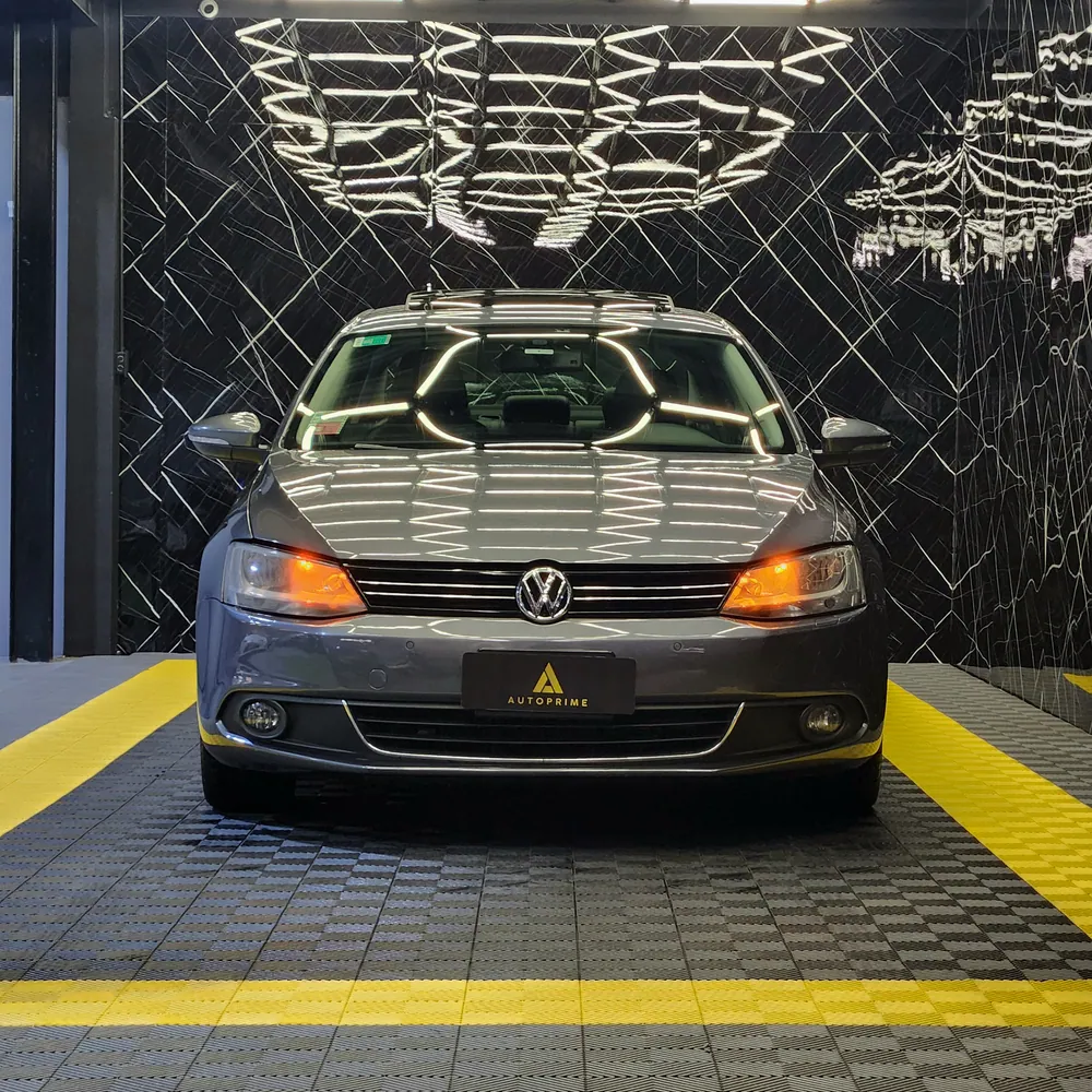 Volkswagen Vento 2.0 TSI DSG