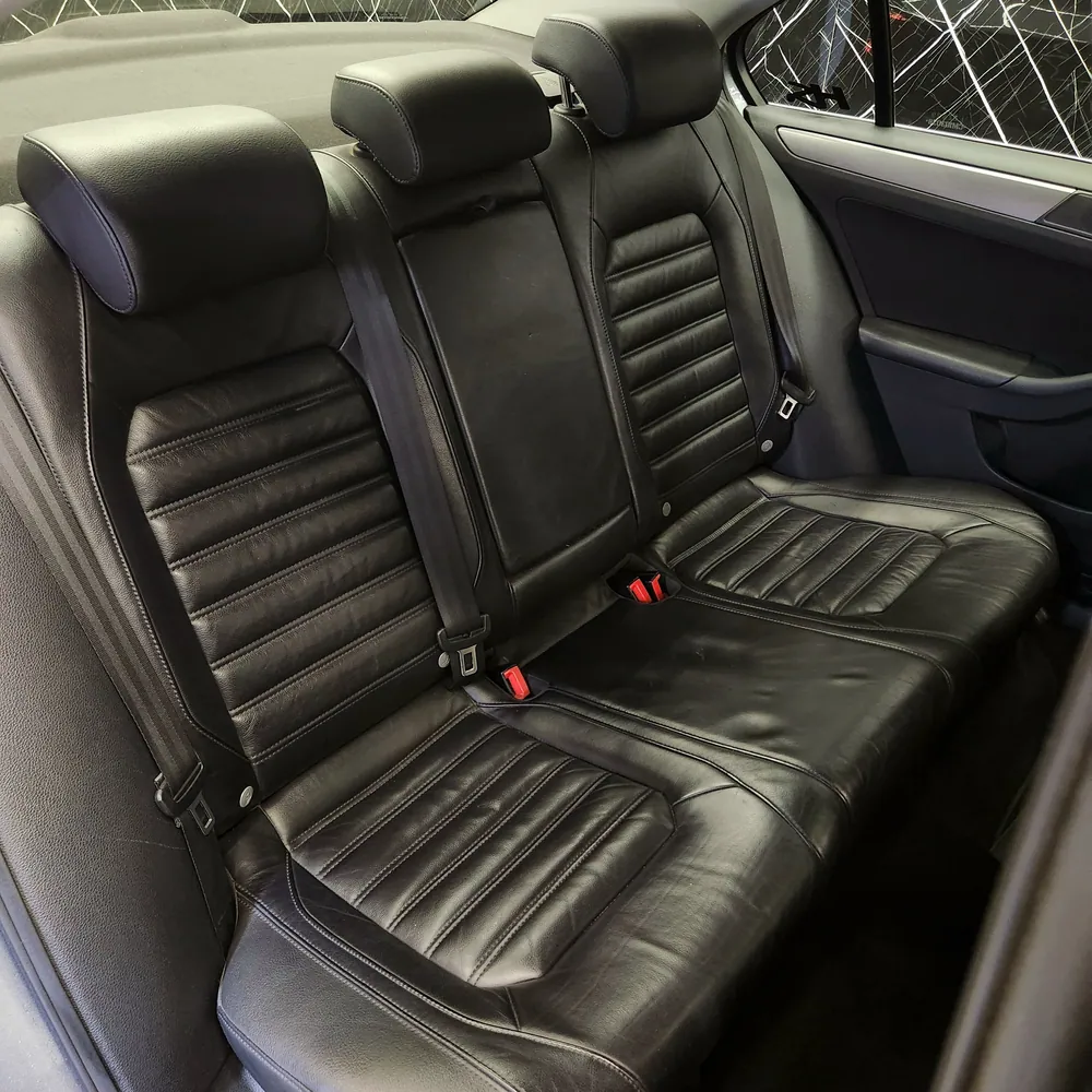 Volkswagen Vento 2.0 TSI DSG — foto 5 de 6