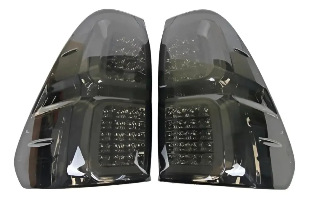 FAROS TRASEROS TOYOTA HILUX REVO/ROCCO